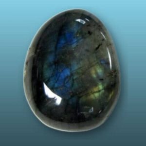 Black Labradorite | Meaning, Properties, Chakra, and Benefits