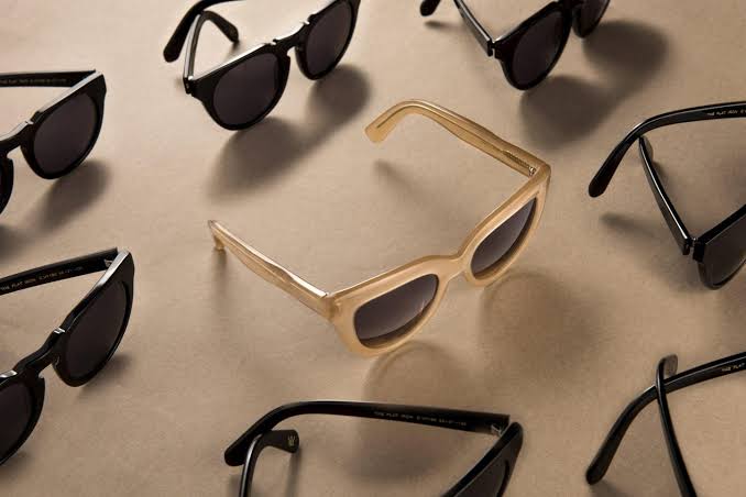 Latest Sunglass Accessories Trends for Fashion Enthusiasts