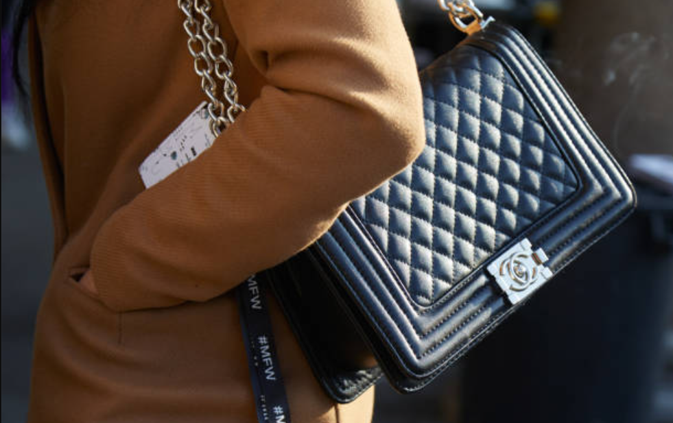 Top 10 Must-Have Designer Handbags for the Fashionista