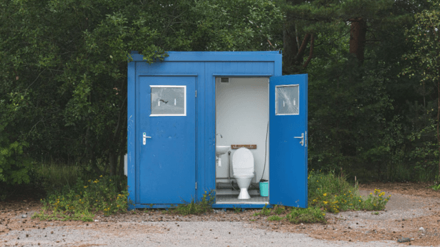 Tips for Finding Budget-Friendly Portable Toilet Rentals for Small Gatherings
