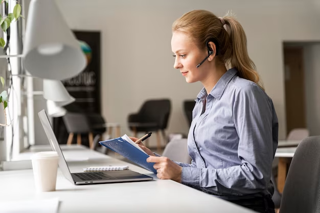 Streamlining Operations: How a Virtual Administrative Assistant Can Save You Time and Money