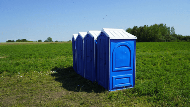 Portable Toilets Vs. Restroom Trailers – How to Choose