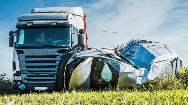 Truck Accident Injuries: Types, Symptoms, and Treatment