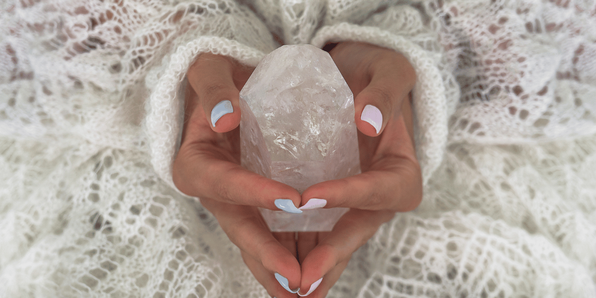 White Crystals: Meanings, Properties and Powers
