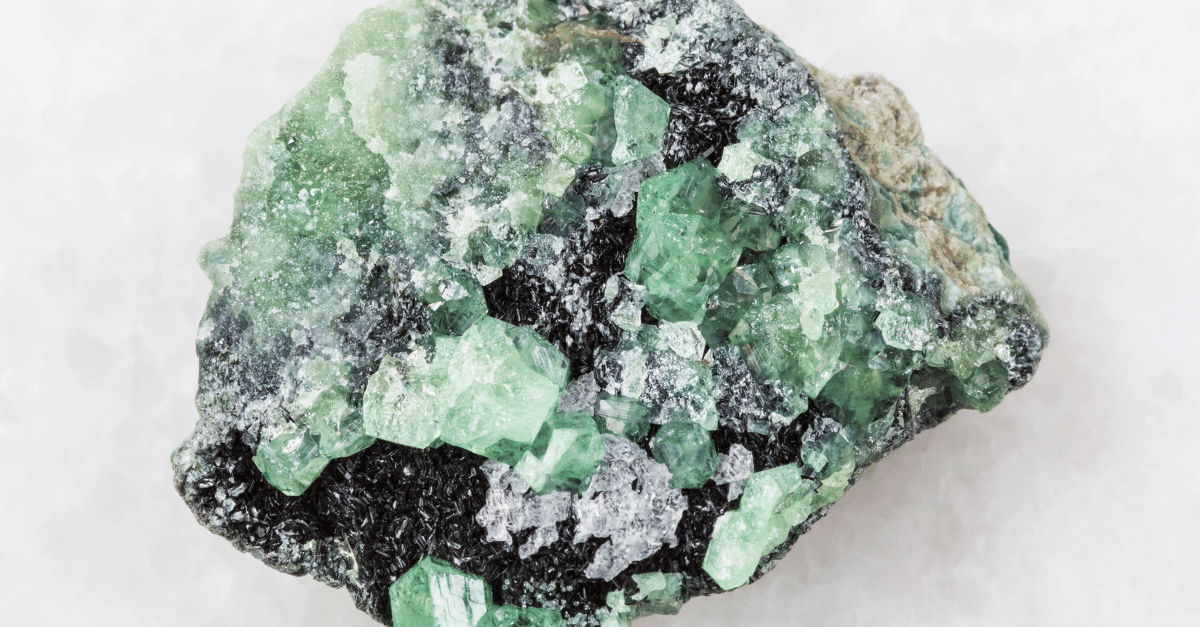 Green-Garnet: Meanings, Properties and Powers