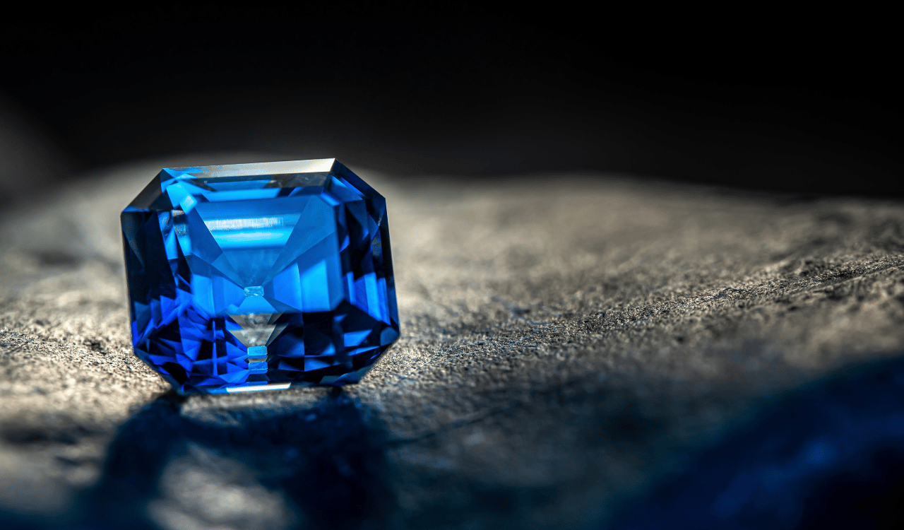 Sapphire: Meanings, Properties and Powers