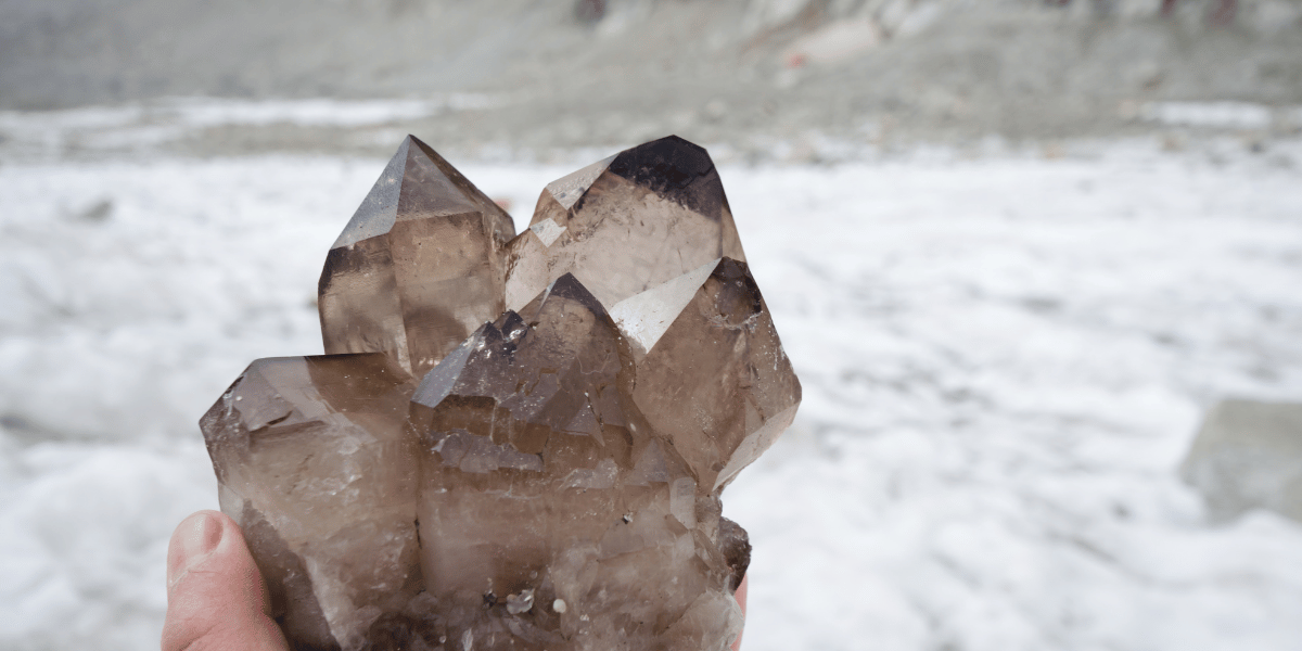 Smoky Quartz: Meaning, Properties and Powers