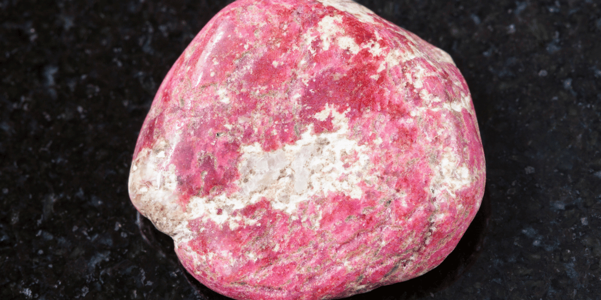 Thulite: Meanings, Properties and Powers