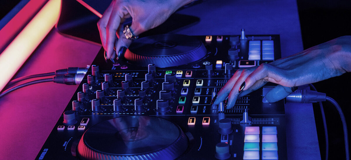 Elevating Your Event with Tailored DJ Packages: A Comprehensive Guide