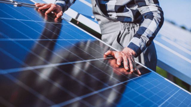 Strategies for Maximising Solar Panel Output in Cold Weather
