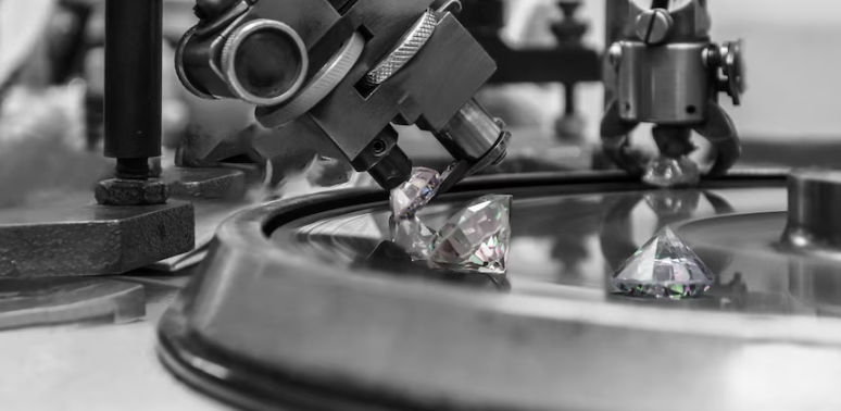 Rare Carat and Deluxe Laboratory-Grown Diamonds