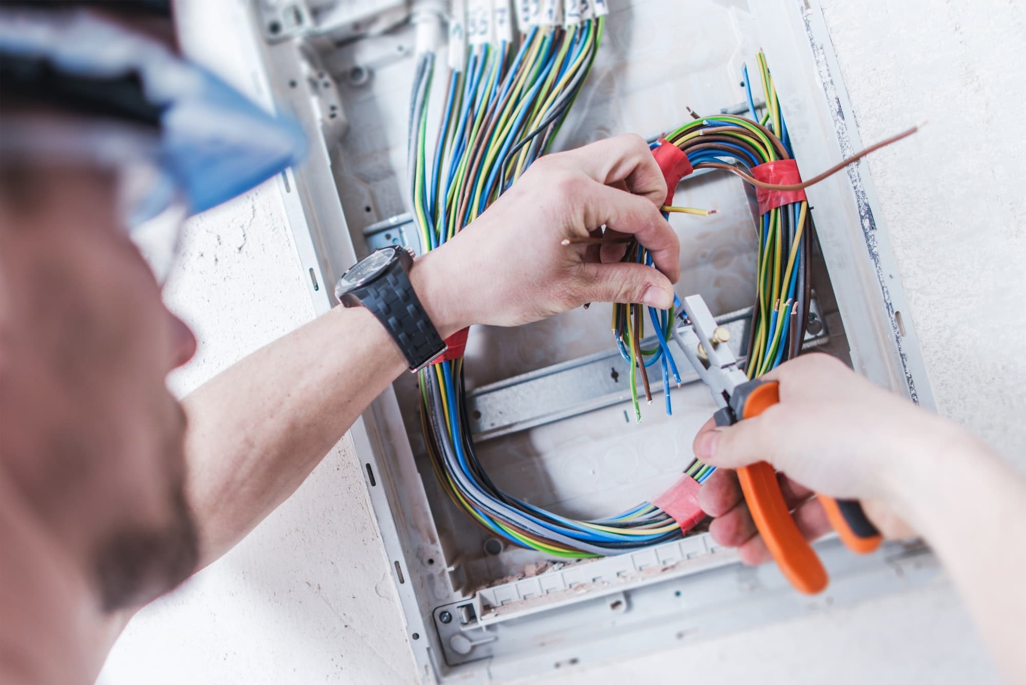 Understanding the Importance of 24-Hour Emergency Electrical Services for Homeowners