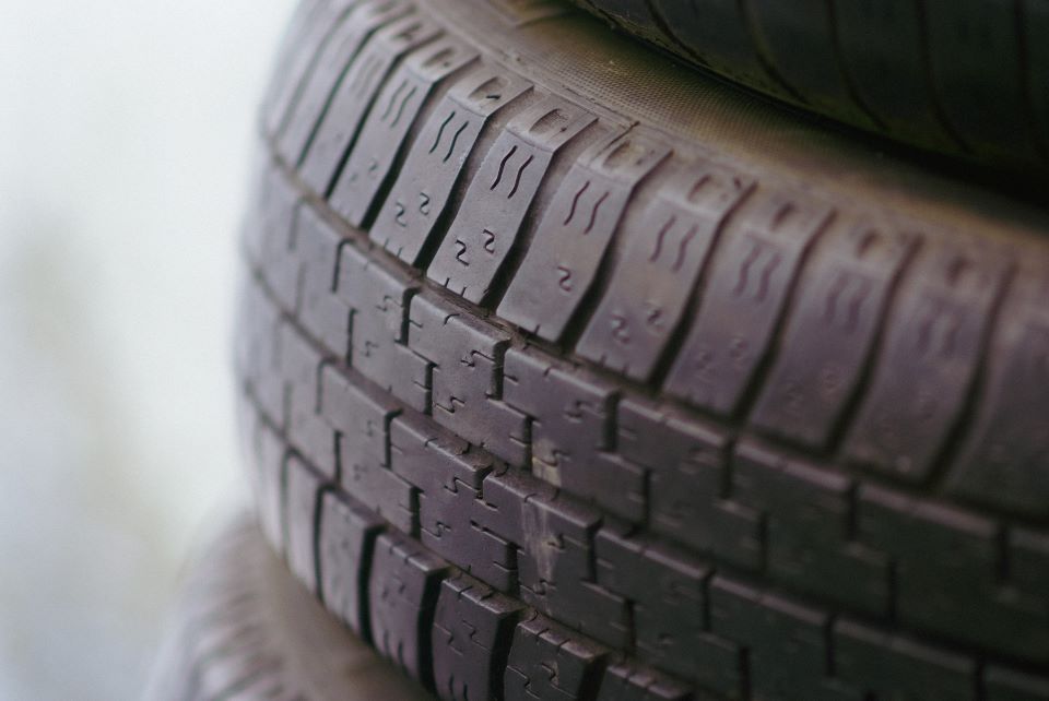 5 Essential Tips for Buying Tyres in Dubai