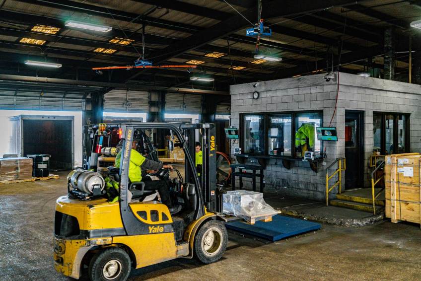 Maximizing Safety and Accuracy: The Importance of Forklift Weight Scales