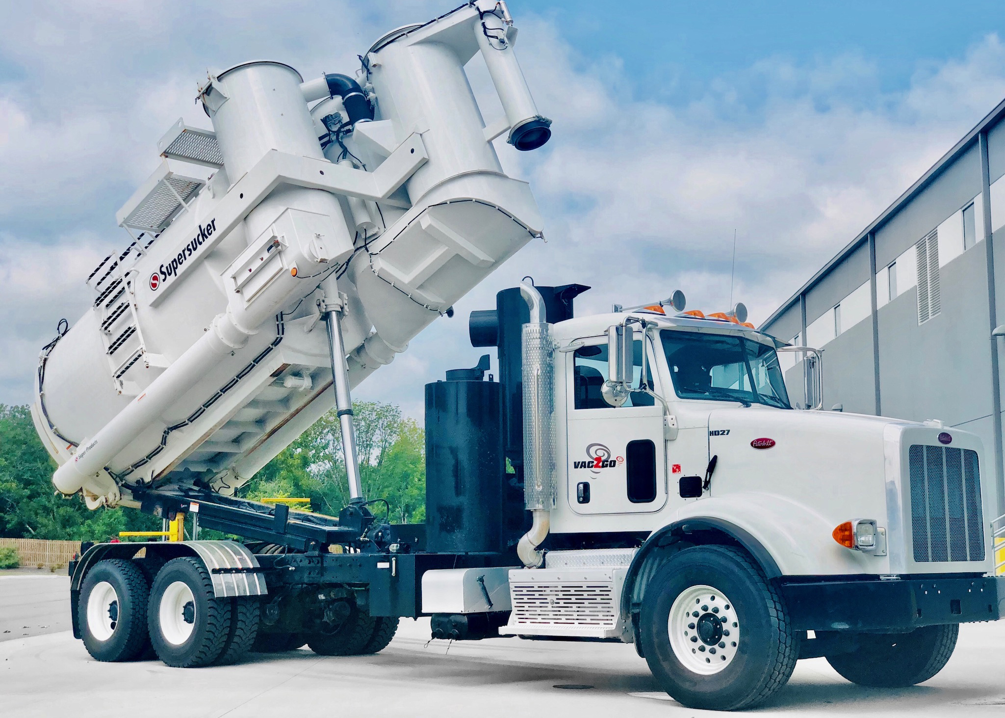 The Ultimate Guide to Choosing the Right Vacuum Truck Services