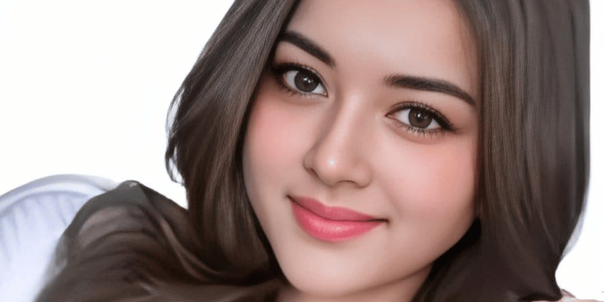 Who is Indonesian TikTok Star Elina Devia’s Boyfriend? Age, Bio, Wiki, Net Worth, Career & Photos