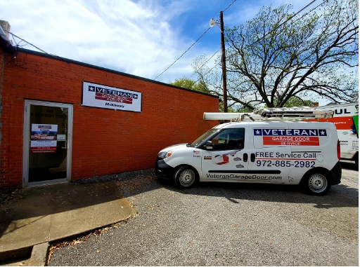 Why Licensed and Insured Technicians are Essential for Garage Door Repair in McKinney