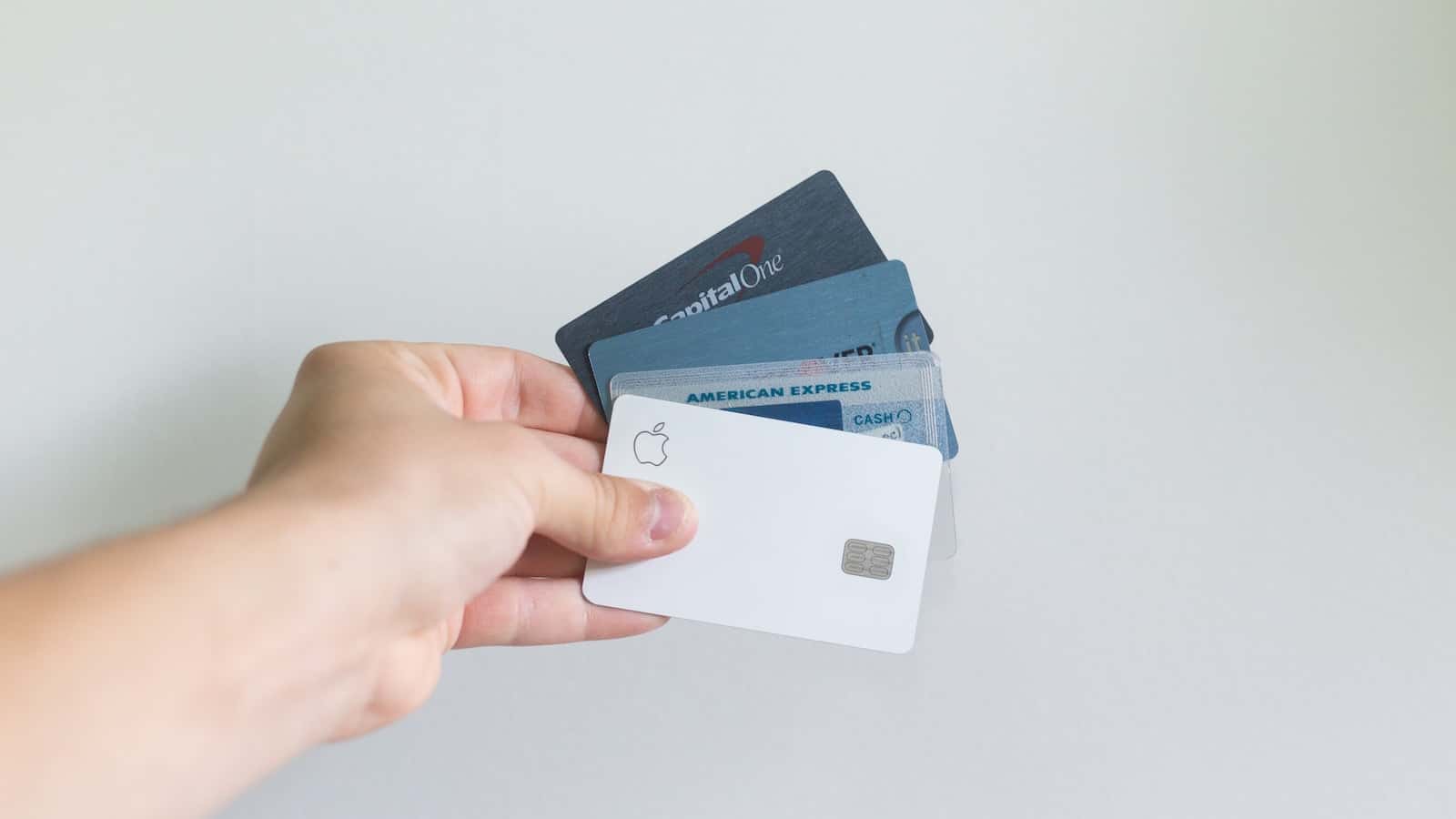 Best Credit Cards for Recurring Bills – Top Picks 2024