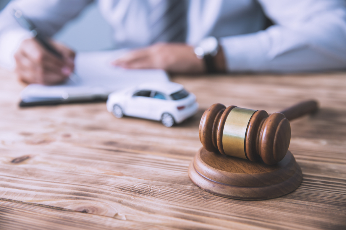Navigating the Legal Journey: Steps in a Car Accident Injury Case with a Kansas City Car Accident Attorney