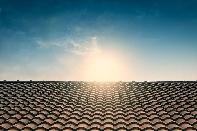 How to Prepare Your Roof for the Changing Seasons