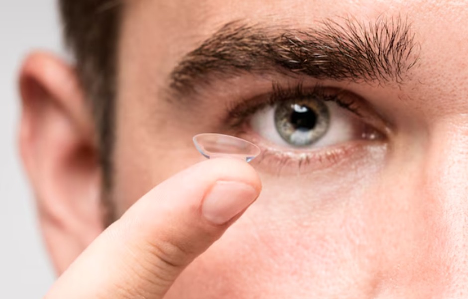 Easy Blink Optometry Helps You Know Whether You Are the Right Candidate for Contact Lenses