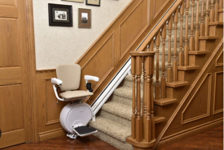 Choosing the Right Stairlift for Your Home with Stairlift Virginia: Expert Tips